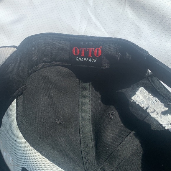 Drake 2013 VIP Tour SnapBack Hat - Picture 3 of 4